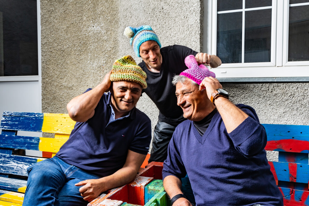 Spende Mützen für den warmen Kopf