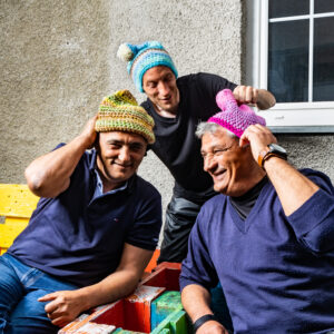Spende Mützen für den warmen Kopf